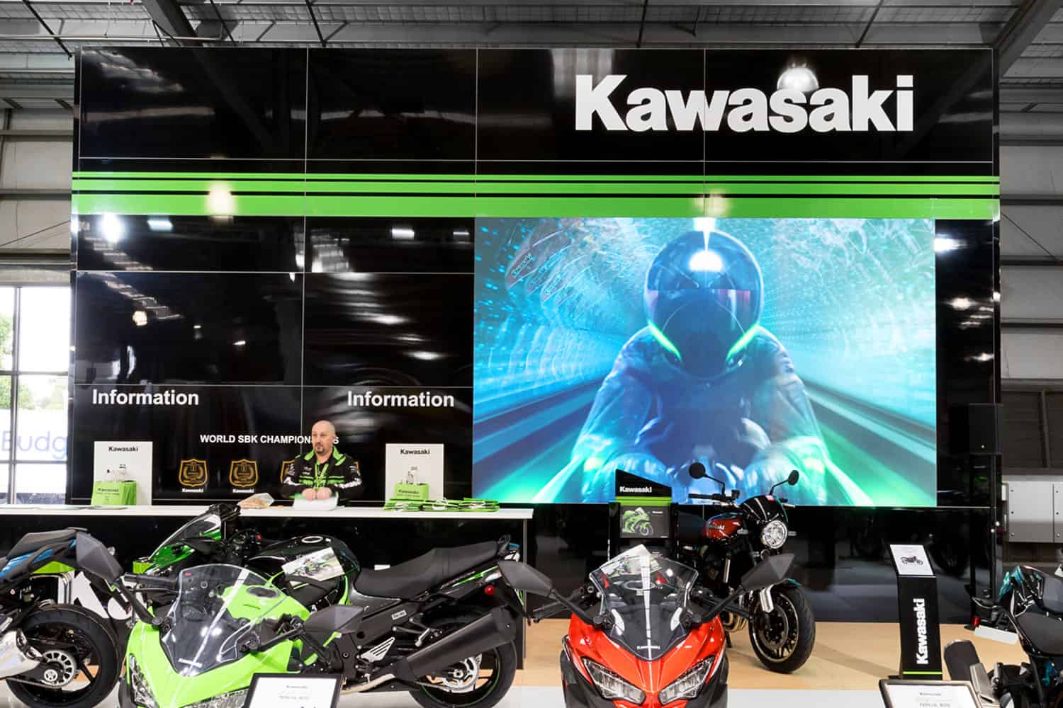 LED_Screen_Kawasaki_a